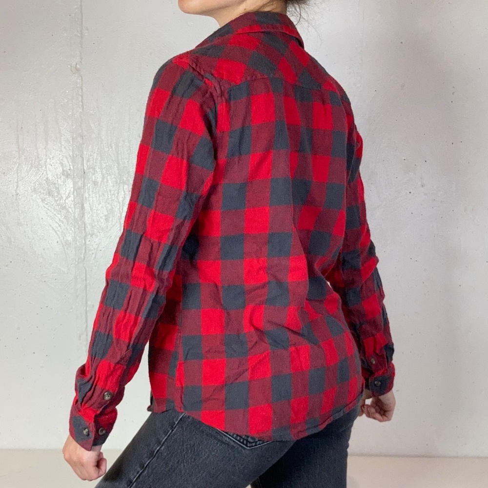 Red + Gray Buffalo Check Plaid Long Sleeve Flannel Collared Shirt - Picture 8 of 9